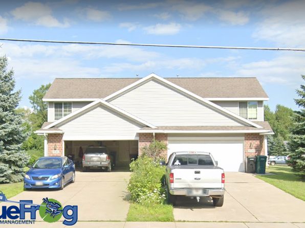 1584 Cardinal Ln
