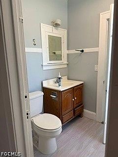 5th image of 3835 Lake St