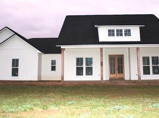 124 Bermuda Ln, Leesburg, GA 31763