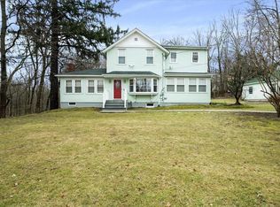 75 Pascack Rd, Pearl River, NY 10965