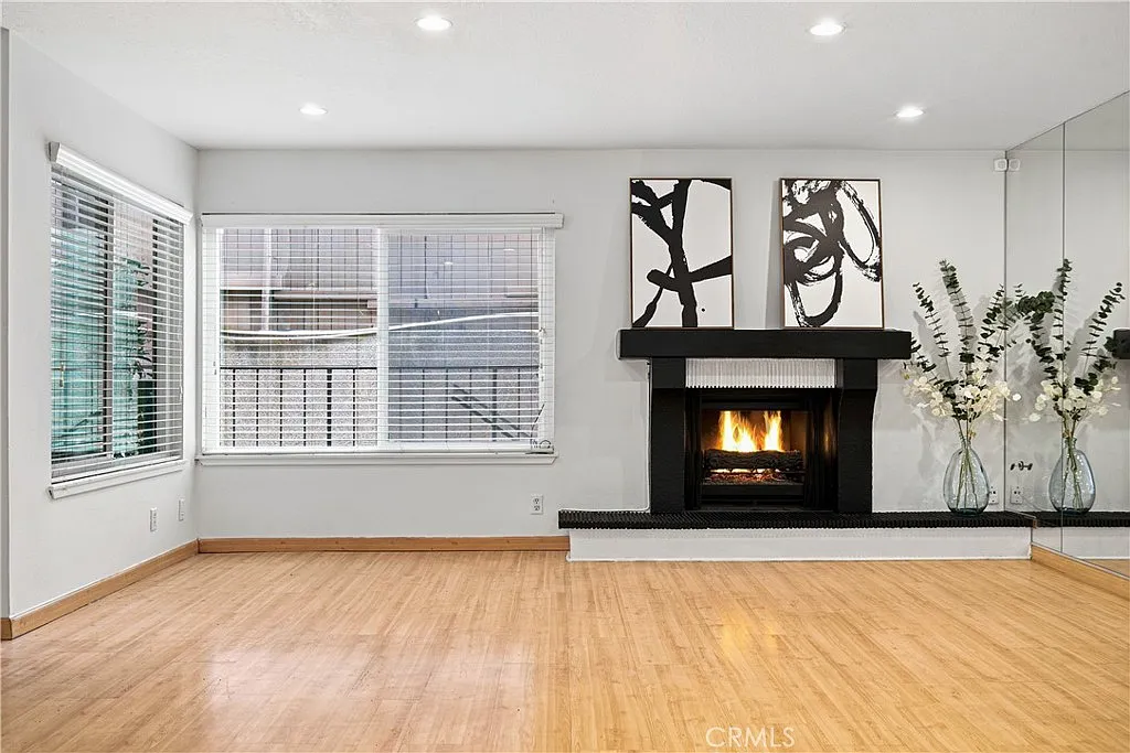 1 bed, 1154 sqft, $2,900 — Photo 4