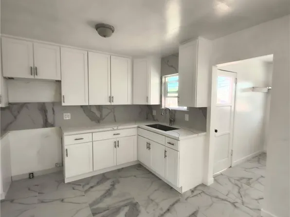 309 Wilshire Pl, Barstow, CA 92311