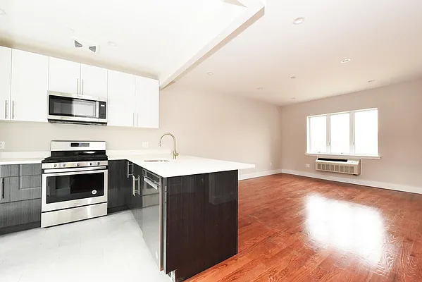 Sold by Alexiou Realty | media 11