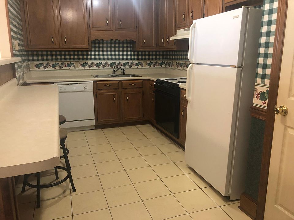 Kitchen built in bar