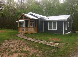 35 Walnut Ln, Tullahoma, TN 37388