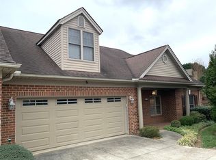 467 26th Ave NE, Hickory, NC 28601