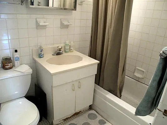 Rented by Roseann Lettieri Realty | media 6
