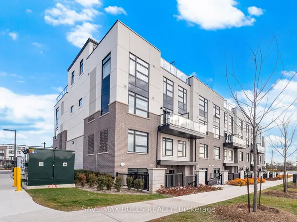 1589 Rose Way #119, Milton, ON L9E 1V8