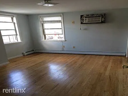 58 Devoe St photo 1