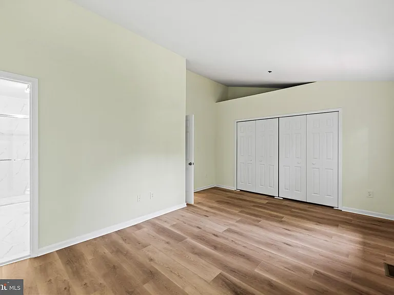 2615 Chivalry Ct — Photo 29