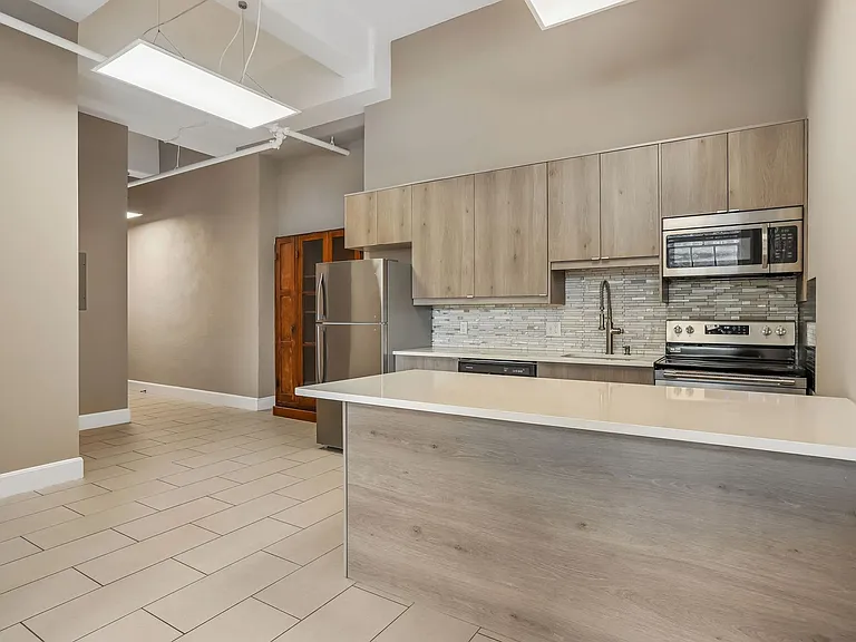 Shepard School Lofts — Photo 23