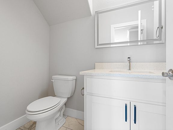 3rd image of 3 Wishaw Dr
