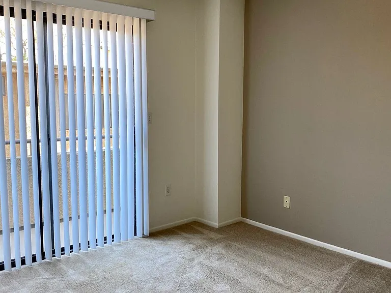 Woodman Place Apartments — Photo 18