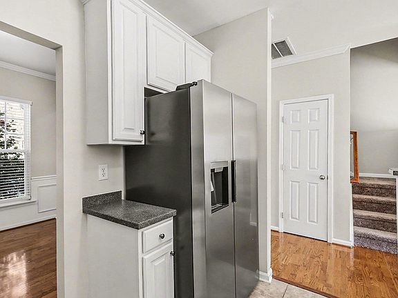3rd image of 2707 Sunny Corners Ct