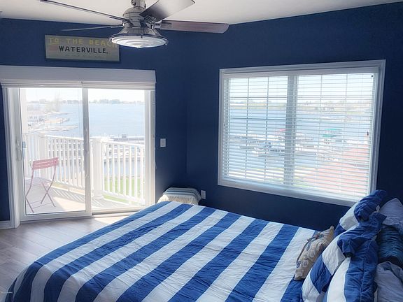 4th image of 238 Lakeside Dr #238