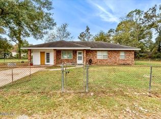 401 Clark St, Picayune, MS 39466