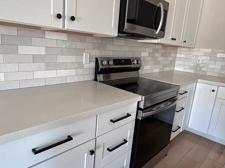 908 W Ross Ave — Photo 15