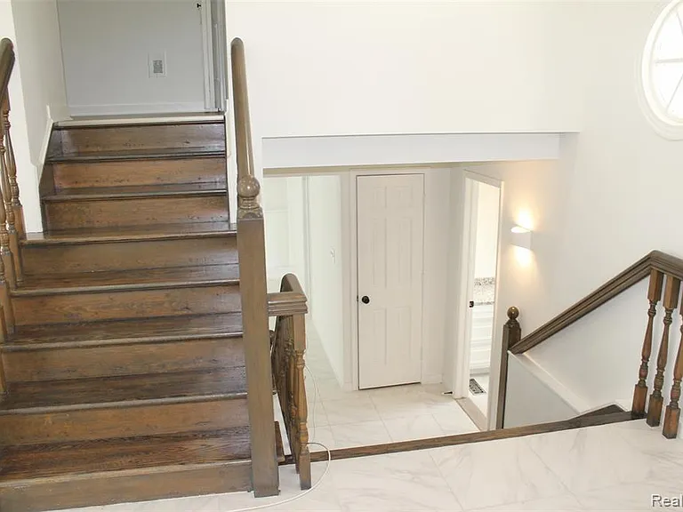 7246 Saint Auburn Dr — Photo 19