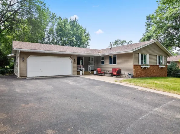2478 Hillside Rd, White Bear Lake, MN 55110