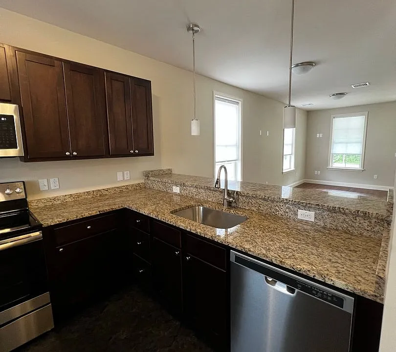 251 Bayberry Cir