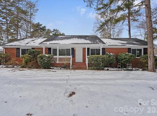 6721 Alanbrook Rd, Charlotte, NC 28215