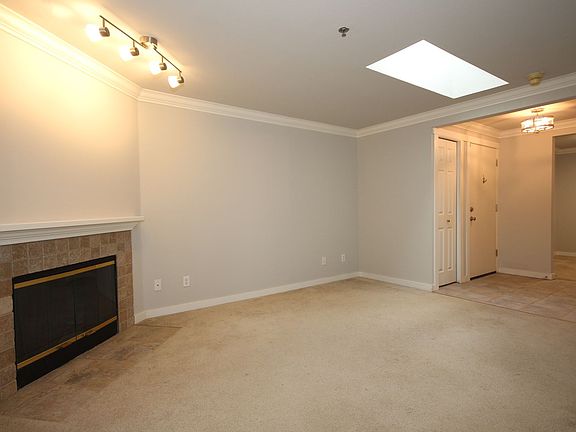 3rd image of 28307 18th Ave S APT B305