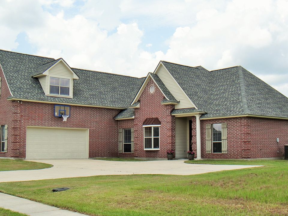1st image of 2683 Hidden Lake Ave