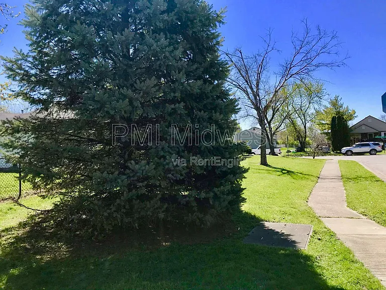 3215 Keystone Lakes Way — Photo 49