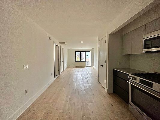1st image of 834 Pacific St APT 513
