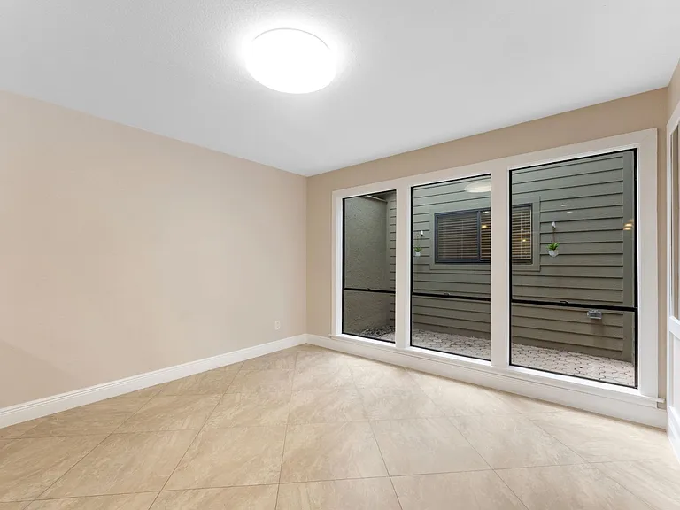 13721 Lazy Oak Dr — Photo 11