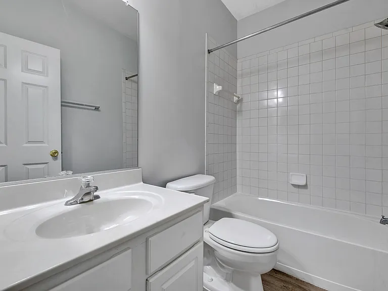 4287 S Capitol St SW — Photo 16