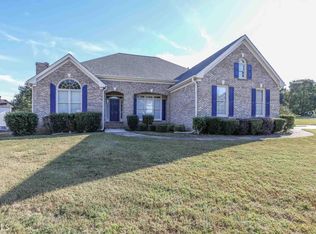 301 Summit Heights Ct, Ellenwood, GA 30294