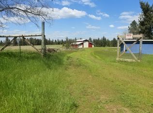 E Orchard Bluff Rd, Chattaroy, WA 99003