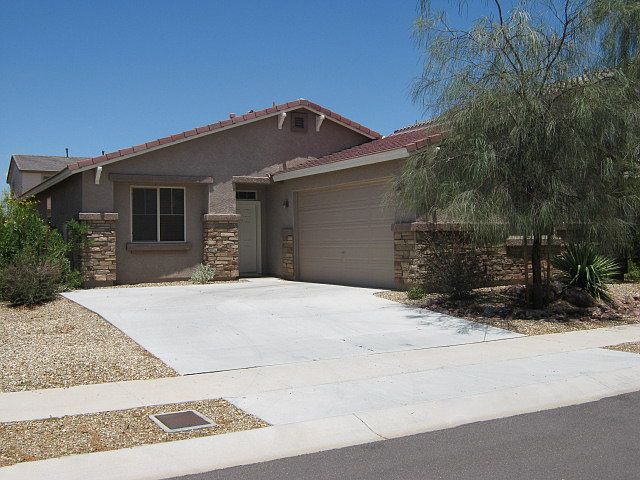 1st image of 17642 W Cavedale Dr