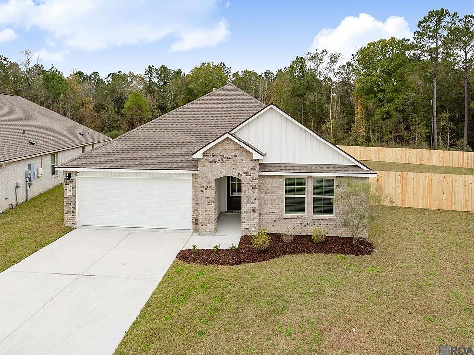 1st image of 35590 Avery Dr