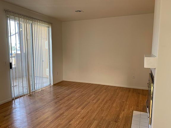 4th image of 8694 New Salem St Unit 201
