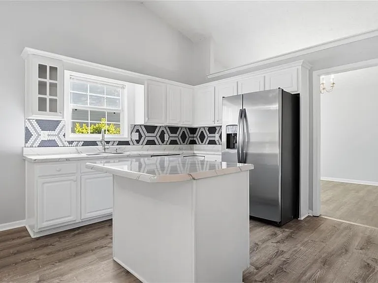 540 Sterling Hill Dr — Photo 11