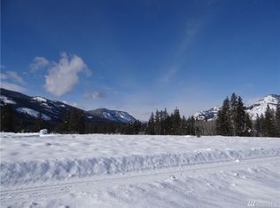 24 Lodge Ln, Winthrop, WA 98862