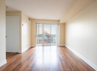 125 Village Green Sq #1605, Toronto, ON M1S 0G3