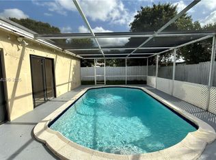 6586 NW 4th St #6586, Pompano Beach, FL 33063