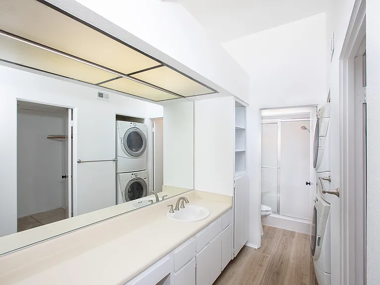 255 Avenida Granada #725 — Photo 8