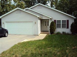 5452 Cowan St, Toledo, OH 43613