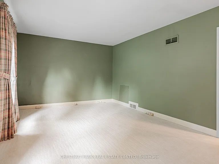 56 Rochester Ave — Photo 18