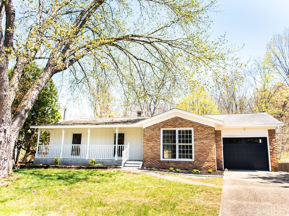 2 Tamarack Hill Dr