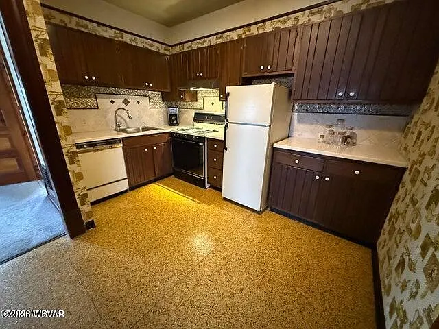 610 S Market St #2 — Photo 3