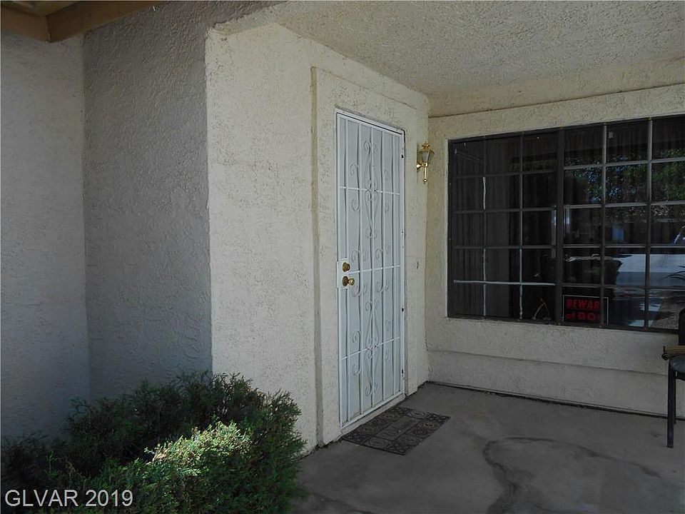 2nd image of 379 Cambray St