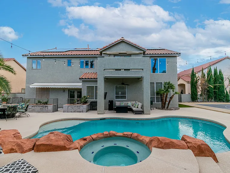 296 Doe Run Cir — Photo 115