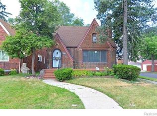 18717 San Juan Dr, Detroit, MI 48221