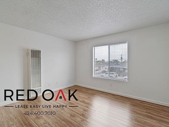 3rd image of 706 3/4 McDonald Ave #210