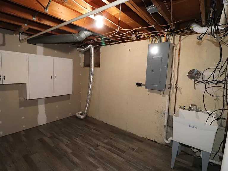 510 Maple St — Photo 26